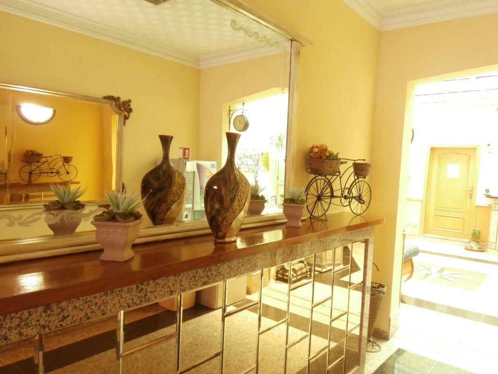 Hotel Agur Фуeнхирола Екстериор снимка